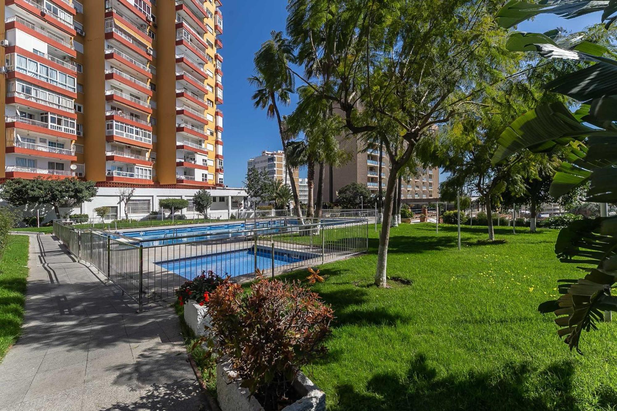 Puerto Marina, Apartamento Frente Al Mar Беналмадена Екстериор снимка