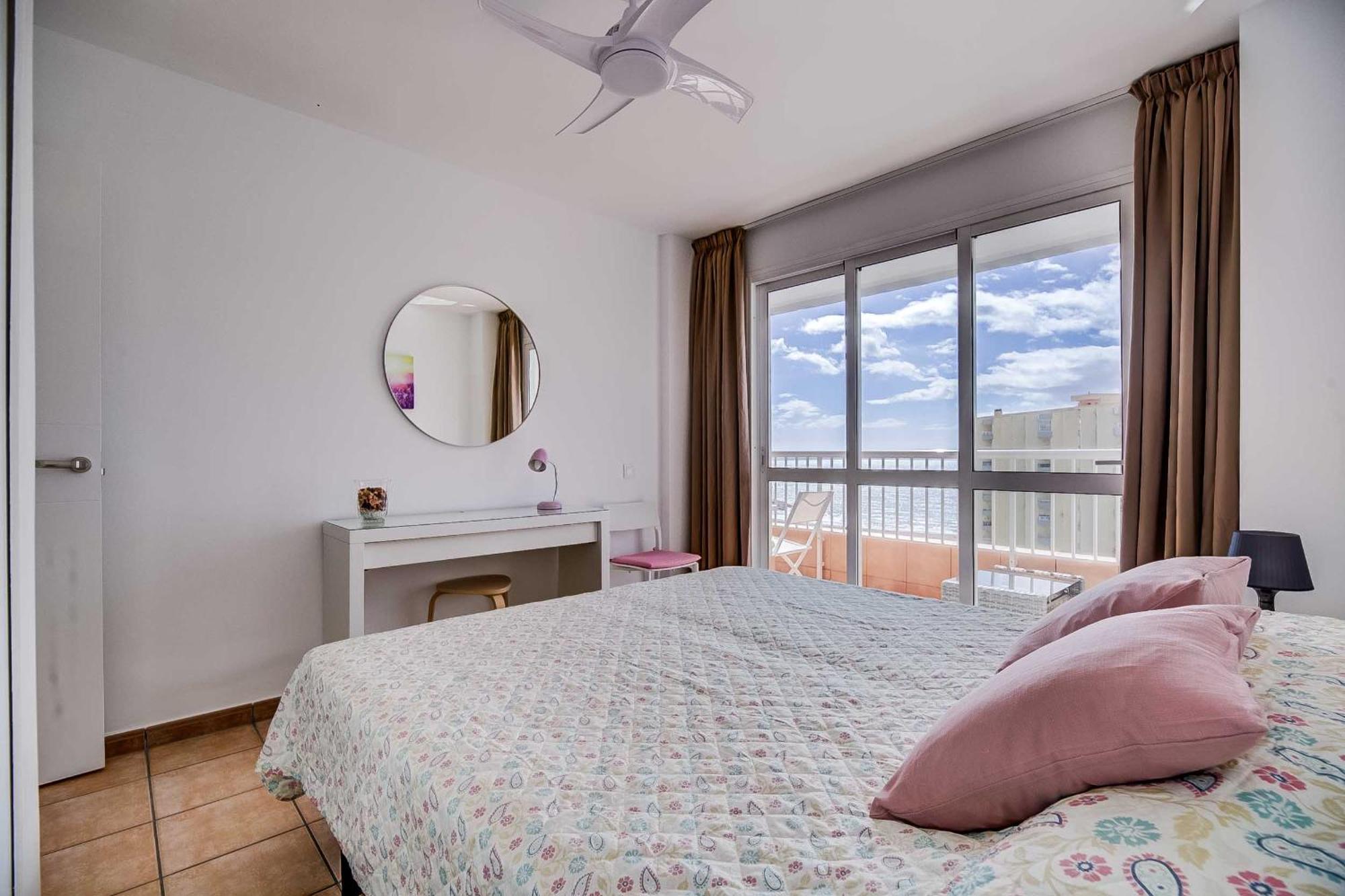 Puerto Marina, Apartamento Frente Al Mar Беналмадена Екстериор снимка