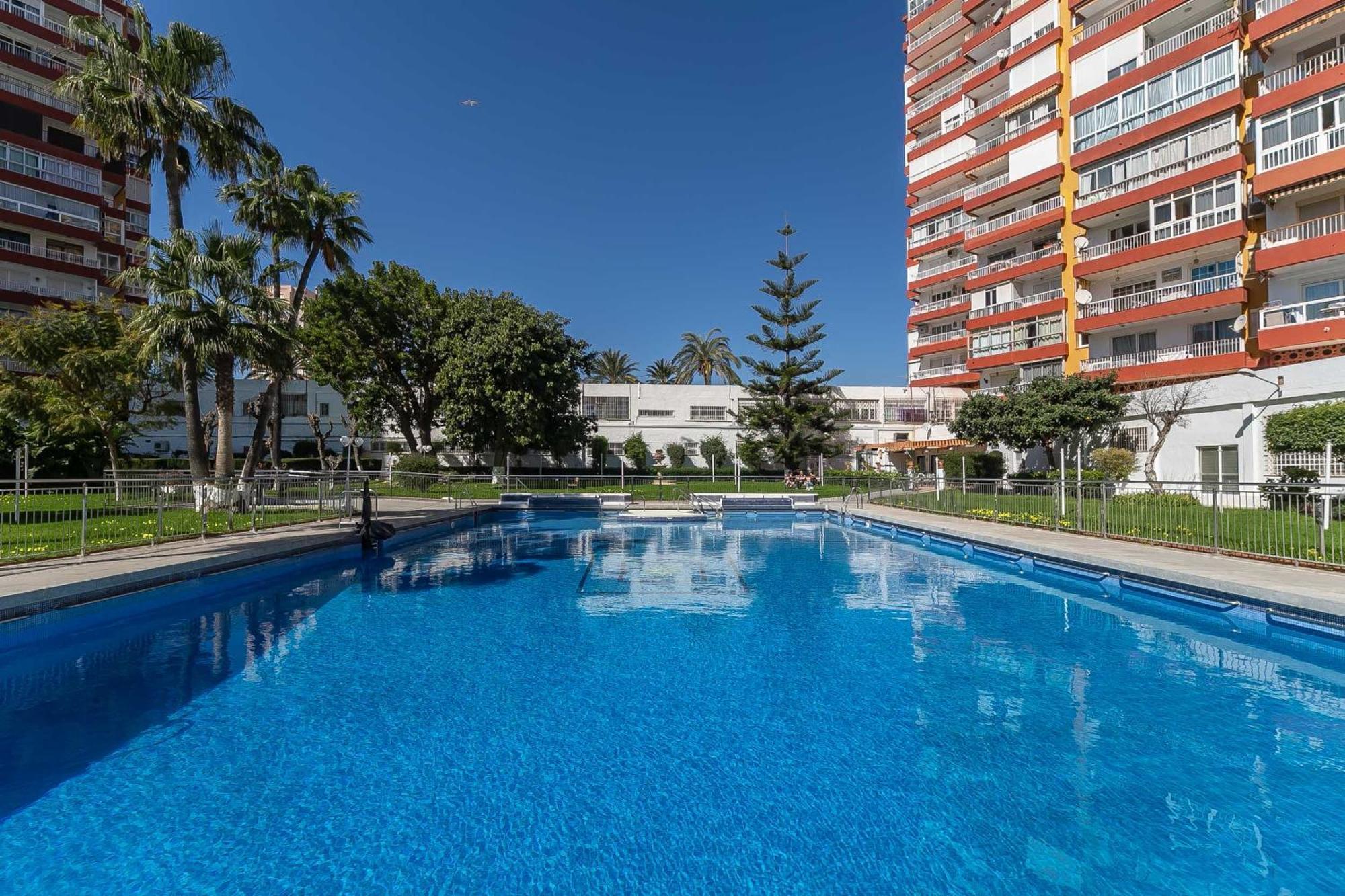 Puerto Marina, Apartamento Frente Al Mar Беналмадена Екстериор снимка