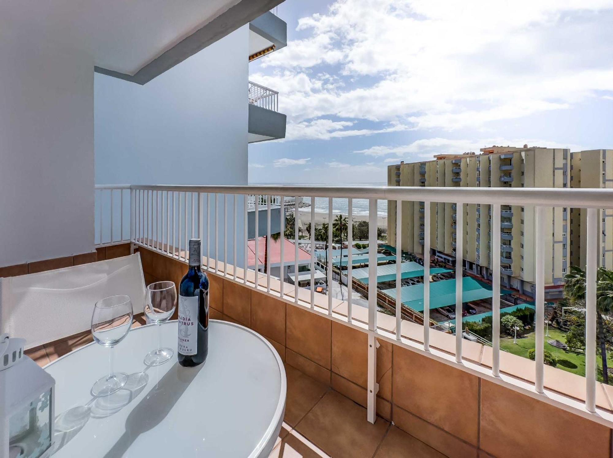Puerto Marina, Apartamento Frente Al Mar Беналмадена Екстериор снимка